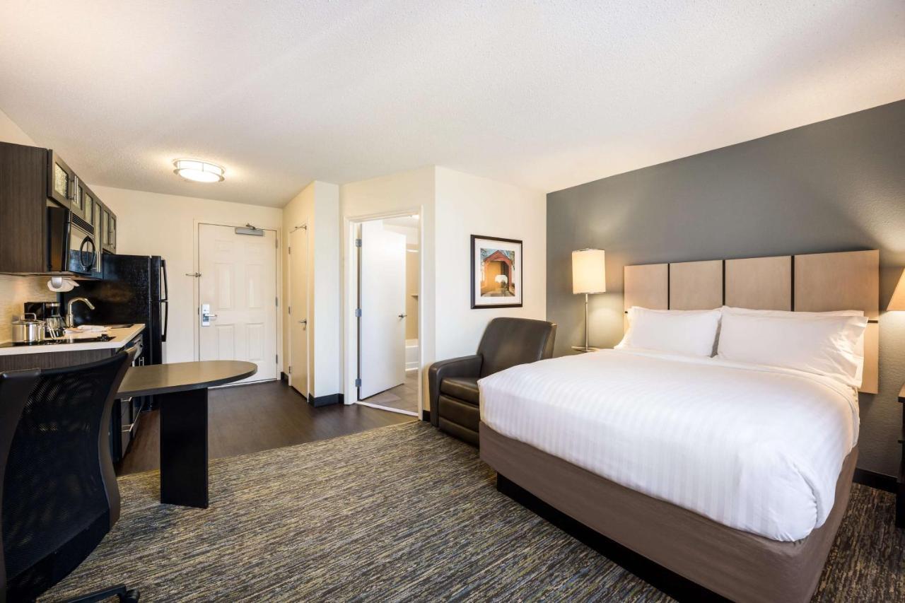 Sonesta Simply Suites Oklahoma City Airport Екстериор снимка