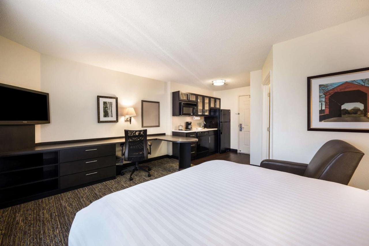 Sonesta Simply Suites Oklahoma City Airport Екстериор снимка