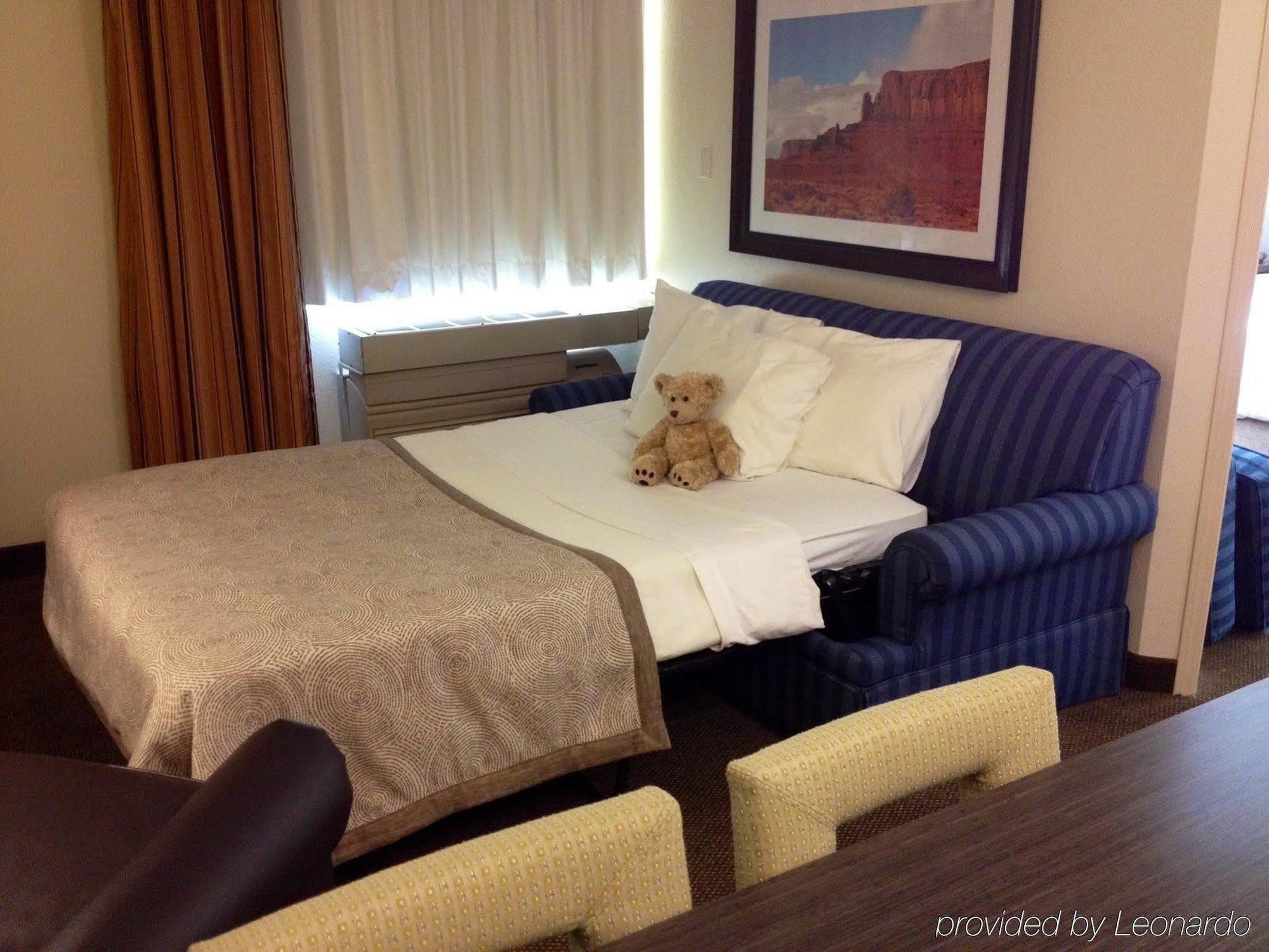 Sonesta Simply Suites Oklahoma City Airport Екстериор снимка