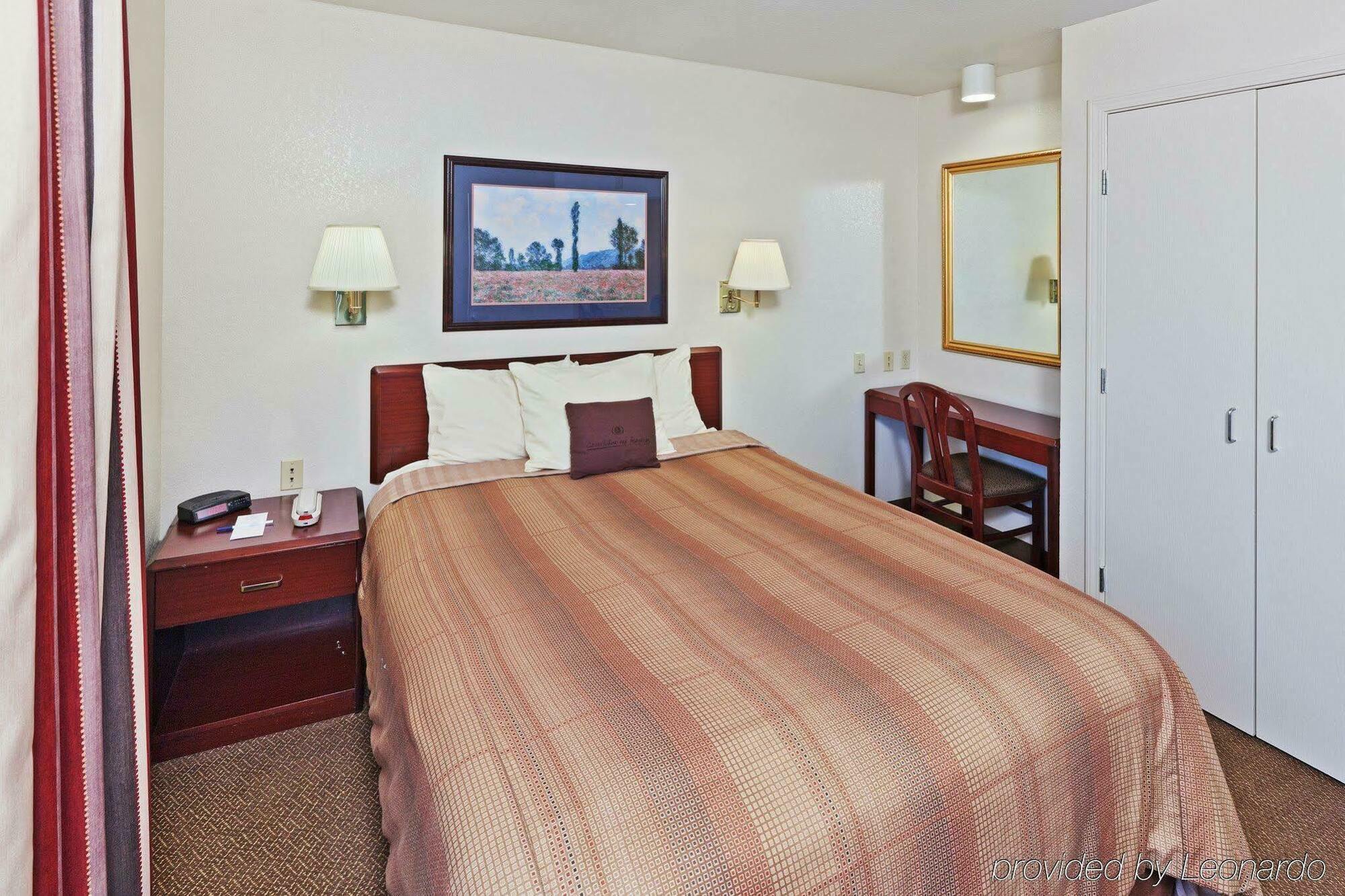 Sonesta Simply Suites Oklahoma City Airport Екстериор снимка